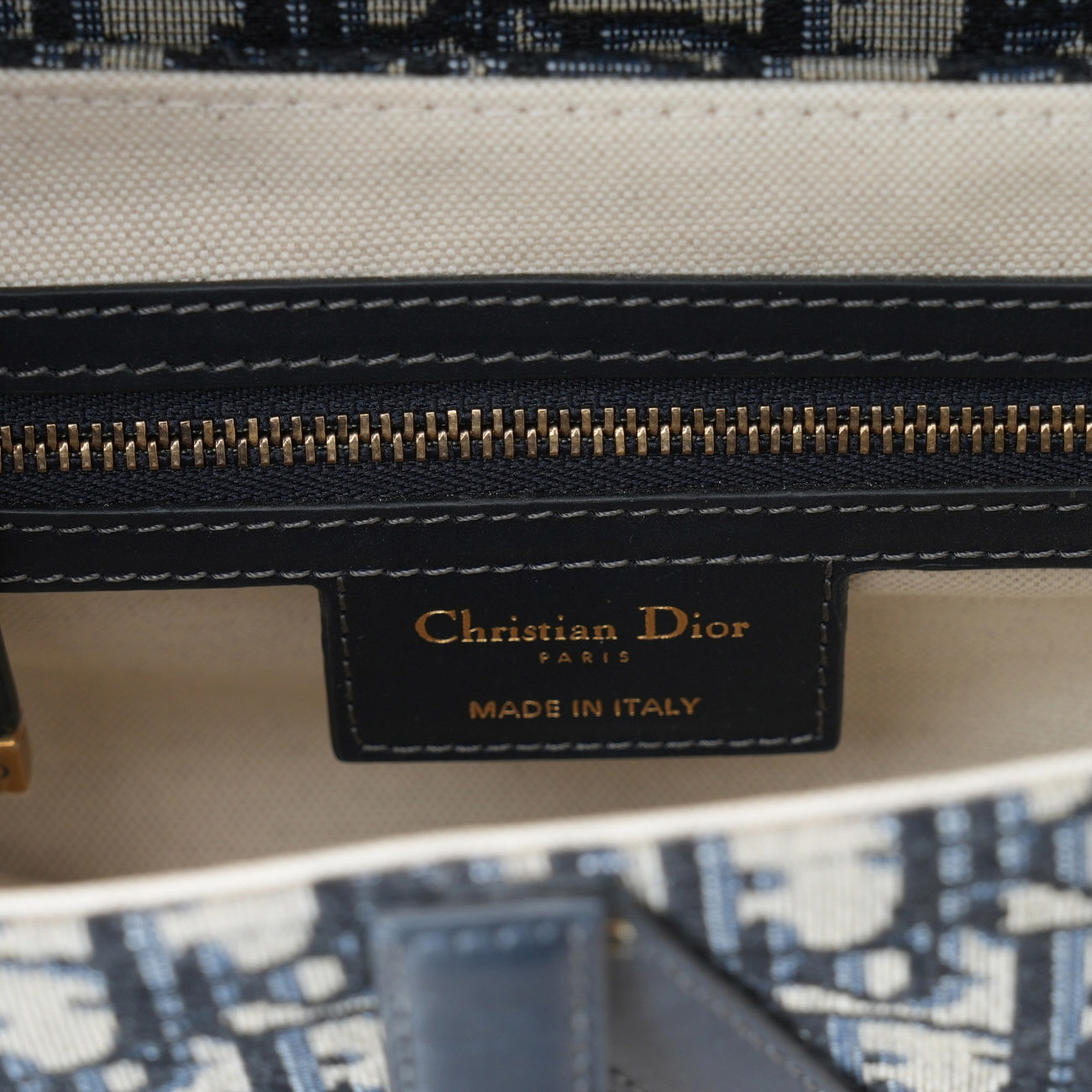 CHRISTIAN DIOR(USED)크리스찬디올 오블리크 새들백 미듐 & 스트랩